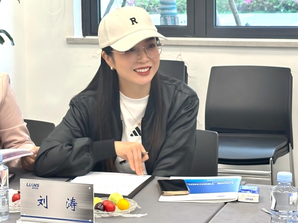 访企探新 聚力共赢——成都乐山商会组织乐山市小微企业商会代表参观考察琏升科技 共话绿色能源新机遇